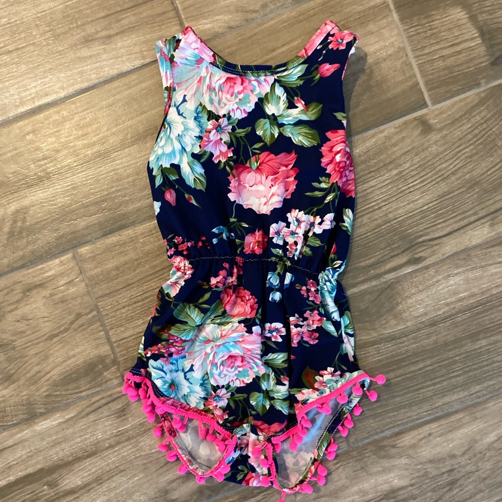Bailey’s Blossom boutique, baby outfit